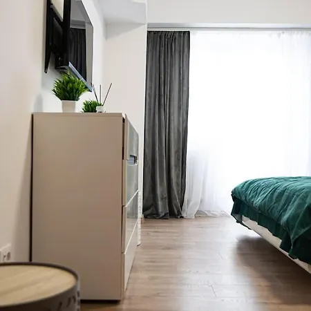 Διαμέρισμα Old City Apartment With Fountain& City Views 2 Balconeys *